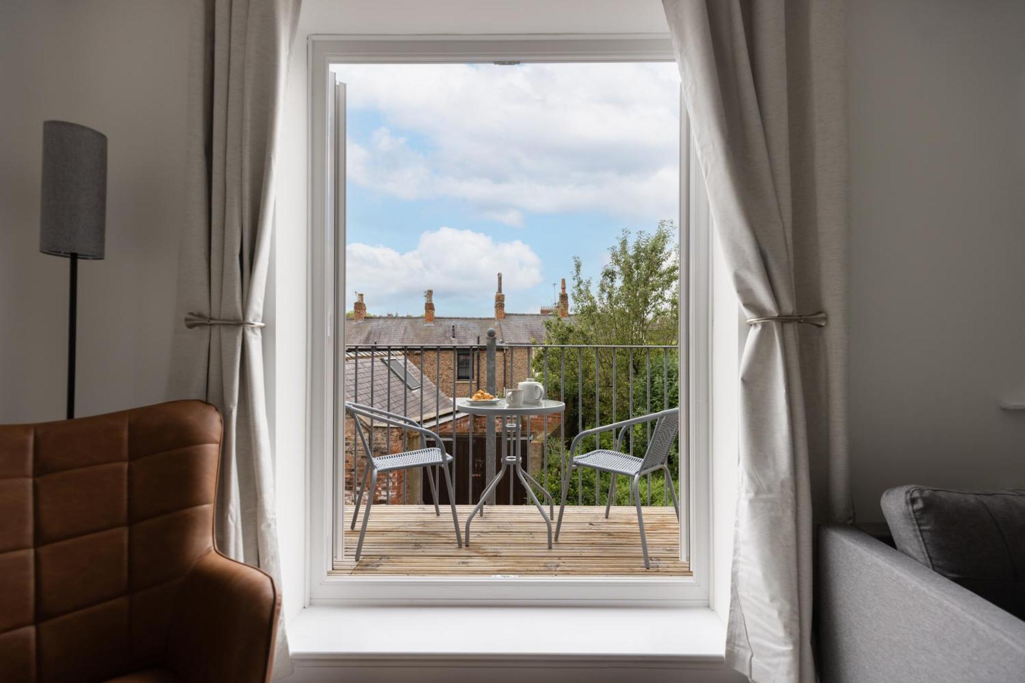Micklegate House Modern Comfort In Historic York Buitenkant foto